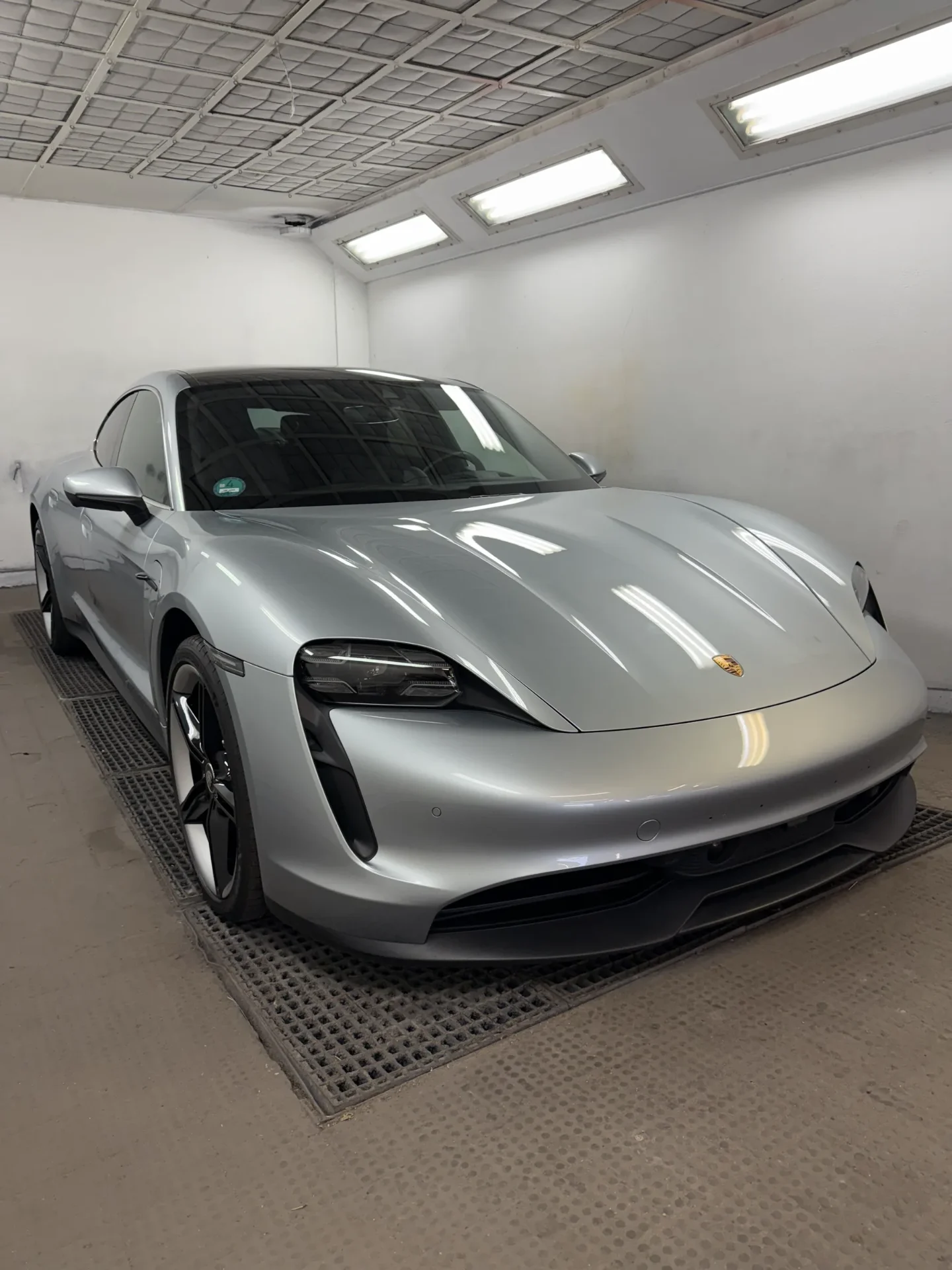 Porsche Taycan - Leasingrückgabe-Aufbereitung